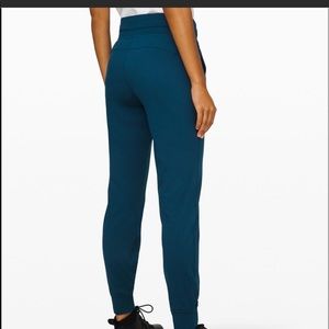 Lululemon Ready to Fleece Jogger 28"